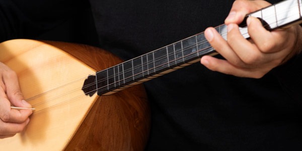 Kadıköy Bağlama Kursu - Uygun Fiyat, Doğru Eğitim