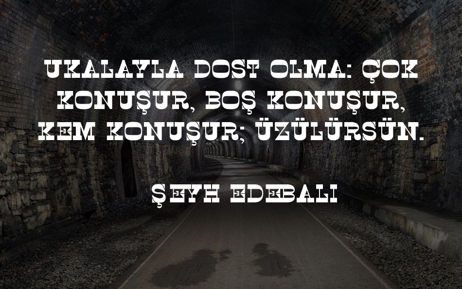 zuecos-cf font text